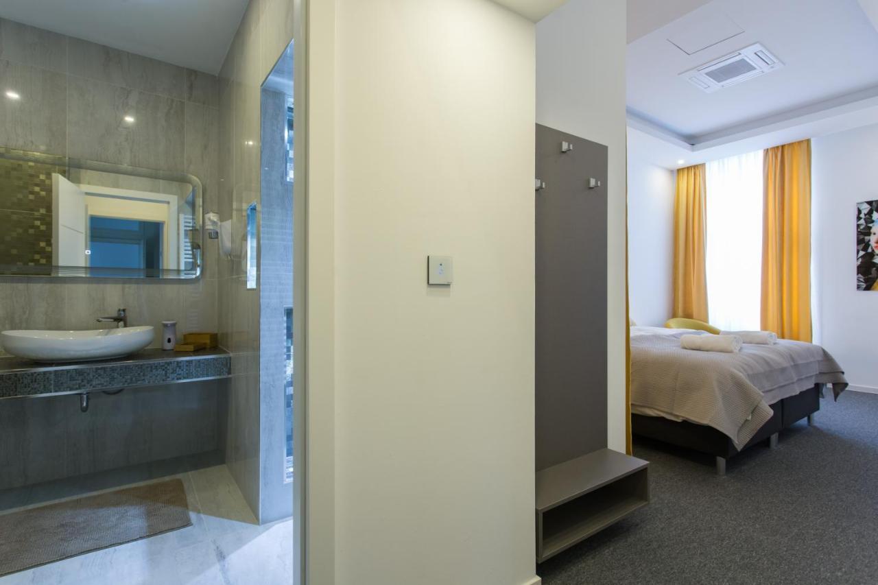 Elenas Rooms & Apartment Zagreb Luaran gambar